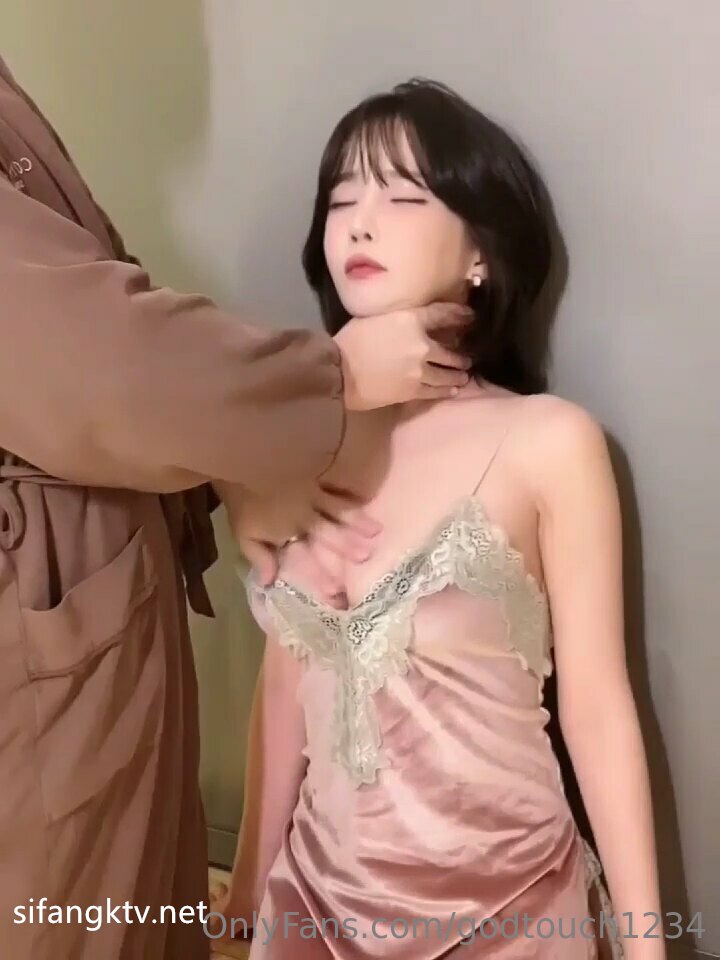 国产AV 91制片厂 91CM229 跳蛋购物 突袭做爱 美竹铃